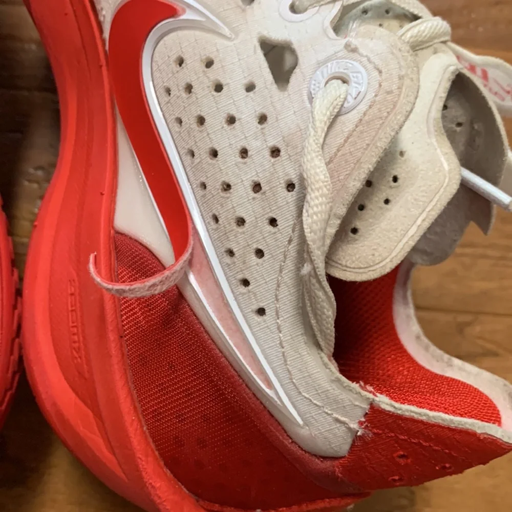 Nike GT Cut 3 Basketball Sneakers